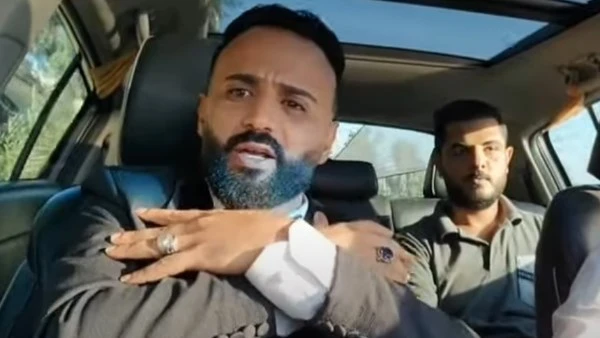 خاص عقوبات صارمة تنتظر عريس الدقهلية بعد مقلب الاختطاف في تصريح خاص لموقع افاق عربية أوضح المحامي محمد عناني، المستشار القانوني والمحام بالاستئناف العالي ومجلس الدولة، أن العقوبة ا