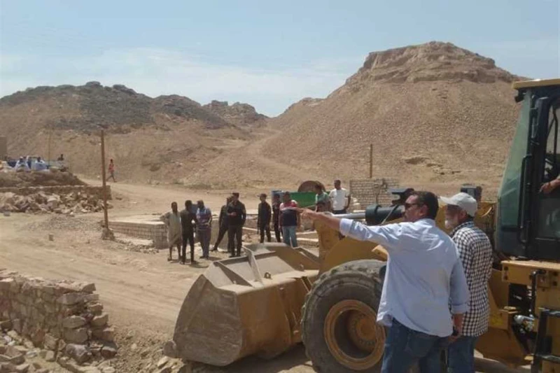 إزالة 12 حالة تعد فى أسوان ضمن الموجة ال 23 قامت الوحدة المحلية لمركز ومدينة أسوان، بتنظيم حملات مكبرة بالتعاون مع الأجهزة الأمنية بإشراف من اللواء