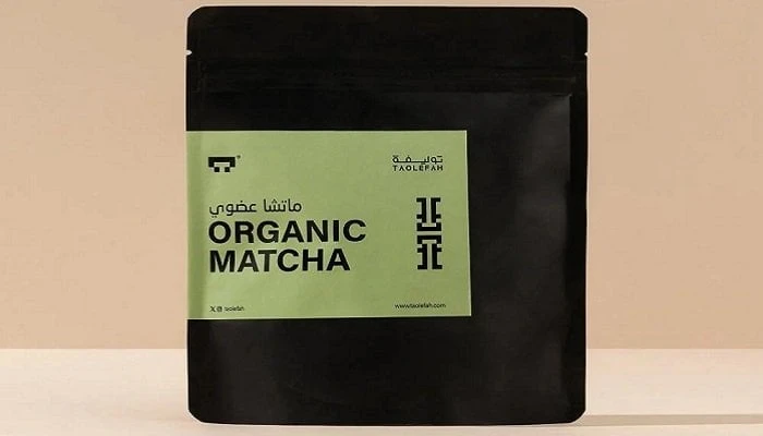 دليلا مختصرا حول شاي الماتشاشاي الماتشا هو إكسير سحري يعيد التوازن للجسم والعقل. قد يبدو مجرد مشروب عادي، لكن عند أول رشفة تدرك أن هناك شيئا مميزا في