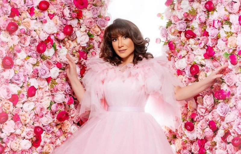 هدى حسين تحتفل بعيد ميلادها وسط نجاحها مع ايغل فيلمز بالتزامن مع نجاحها الكبير في مسلسل البيت الملعون، من إنتاج إيغل فيلمز. إحتفلت الممثلة القديرة هدى حسين بعيد ميلادها، من خلال جل