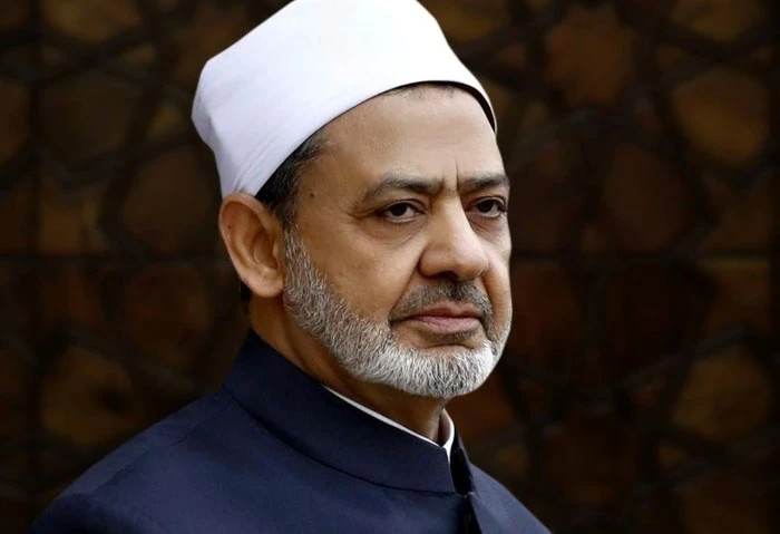 شيخ الأزهر ينعى محارب السرطان إبراهيم ياسر رابع الثانوية الأزهرية من ذوي البصائر ووفد للعزاء نعى فضيلة الإمام الأكبر الدكتور أحمد الطيب، شيخ الأزهر