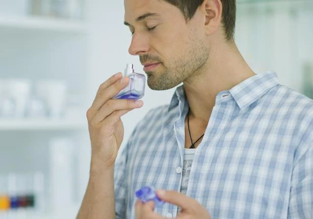 كيف يمكن شراء العطر المناسب؟.. نصائح مهمة لايف ستايل لايف ستايل، كيف يمكن شراء العطر المناسب؟ نصائح مهمة،04 00 ص الأحد 25 أغسطس 2024 د ب أ يمكن