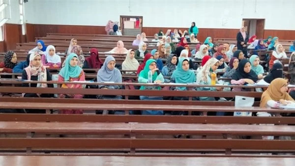 جامعة الأزهر تعلن الموافقة على تطبيق نظام التعليم الموازيوافقت جامعة الأزهر، على إدخال نظام التعليم الموازي في جامعة الأزهر، وهو ما يمثل سبقا مميزا