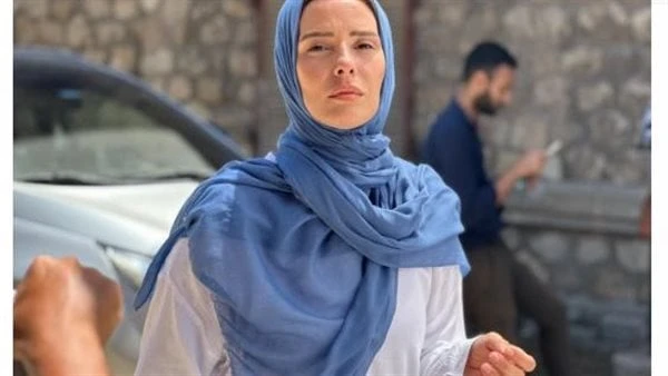 دراما اجتماعية تلامس الواقع.. إيمان العاصي تراهن على نجاح برغم القانونتخوض إيمان العاصي، مغامرة درامية جديدة، بمسلسلها برغم القانون، حيث تراهن بقوة