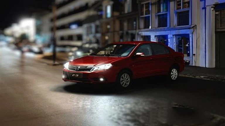 مقارنة بين أرخص سيارة صناعة مصرية وأرخص سيارة يابانية سيارات شاهد المقال التالي من صحافة مصر عن مقارنة بين أرخص سيارة صناعة مصرية وأرخص سيارة