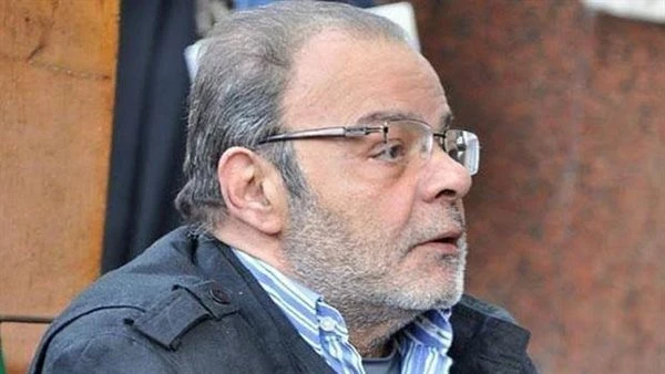 مدحت السباعي..حكاية 18 زوجة في حياة المخرج الشهير وعقدة نجلته من الزواج تعرف على التالي مدحت السباعي..حكاية 18 زوجة في حياة المخرج الشهير وعقدة نجلته