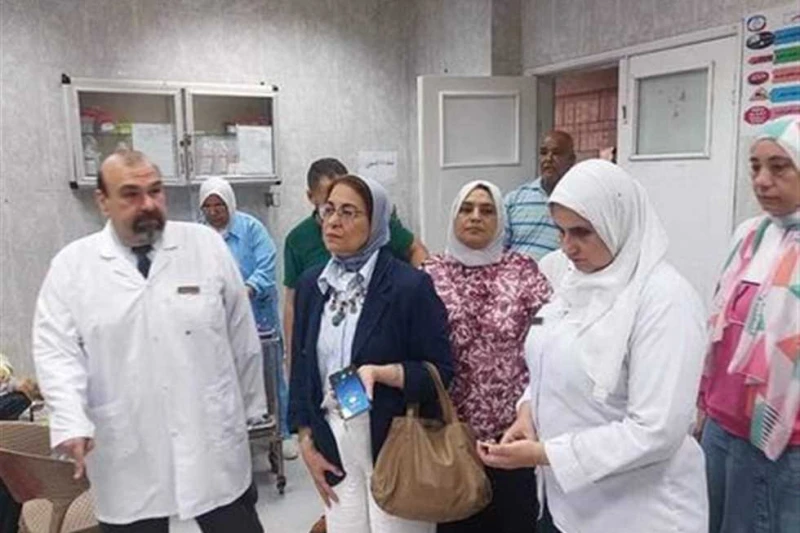 مدير التأمين الصحى بشمال الدلتا تفاجئ مستشفى كرموز العمالى للاطمئنان على الخدمات الصحية (صور) فاجأت الدكتورة شاهيناز مصطفي، مدير عام فرع شمال غرب