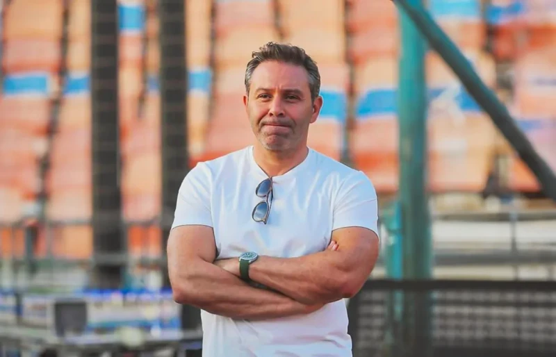 حازم إمام يكشف لأول مرة عن سبب إعتزاله في عام 2008حازم إمام , تحدث نجم الزمالك السابق ، عن أسباب اعتزاله كرة القدم في عام 2008، مشيرا إلى أن الضغوط التي تعرض لها كانت السبب الرئيسي