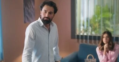 عمر أفندي الحلقة 5.. إدخال أحمد حاتم مصحة نفسية من قبل زوجته ووالدها تعرف على التالي عمر أفندي الحلقة 5.. إدخال أحمد حاتم مصحة نفسية من قبل زوجته