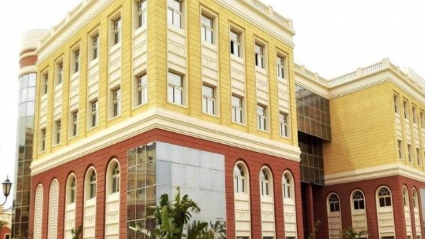 لو مجموعك مجابش كلية قمة.. مصاريف الجامعات الخاصة 2024 - 2025 خدمات شاهد المقال التالي من صحافة مصر عن لو مجموعك مجابش كلية قمة مصاريف الجامعات