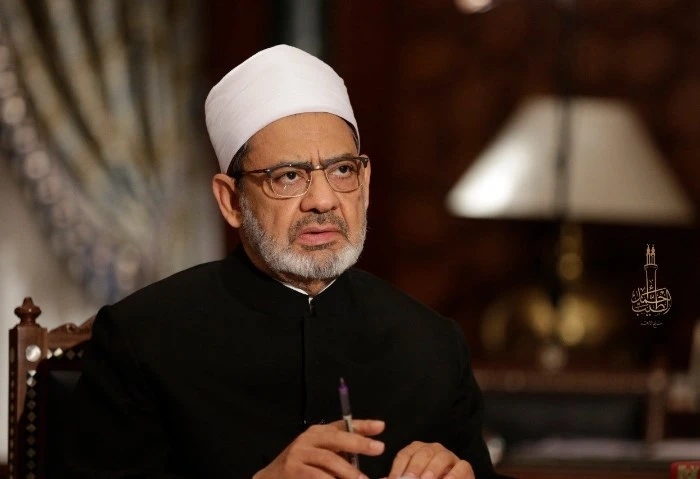 الأزهر: التاريخ لن يرحم المتخاذلين عن جرائم إبادة الشعب الفلسطيني أدان الأزهر الشريف بشدة القصف الوحشي الذي قامت به قوات الاحتلال الصهيوني، فجر اليوم السبت، على مدرسة التابعين التي