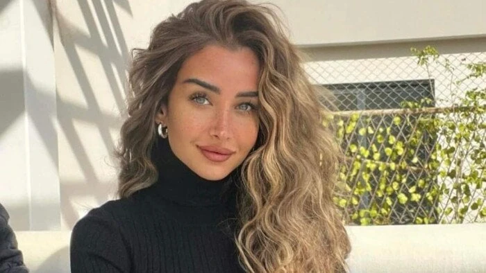 هنا الزاهد تخطف الأنظار في أحدث ظهور بهذه الإطلالة صورشاركت الفنانة هنا الزاهد، المتابعين عبر حسابها الرسمي بموقع تداول الصور والفيديوهات إنستجرام