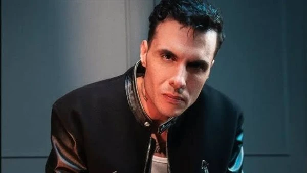 أمير عيد يدعم توليت قبل حفل العلمين الجديدة المرتقب لجمهور الساحل الشمالي تعرف على التالي أمير عيد يدعم توليت قبل حفل العلمين الجديدة المرتقب لجمهور