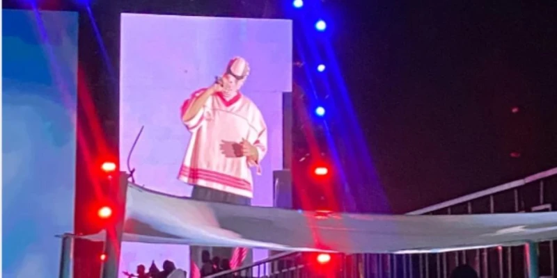 تووليت يوجه الشكر لأهله وللجمهور وحبيبته على دعمه بحفله فى مهرجان العلمين الجديدة ناس وخدمات ناس وخدمات، تووليت يوجه الشكر لأهله وللجمهور وحبيبته على