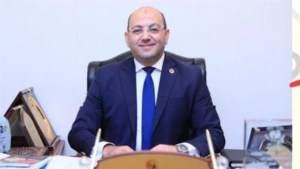 حماة الوطن : معرض العاصمة للكتاب متوقع له نجاح كبير بدورته الأولىأعرب الدكتور أحمد العطيفي، الأمين العام المساعد، لحزب حماة الوطن وامين التنظيم، عن