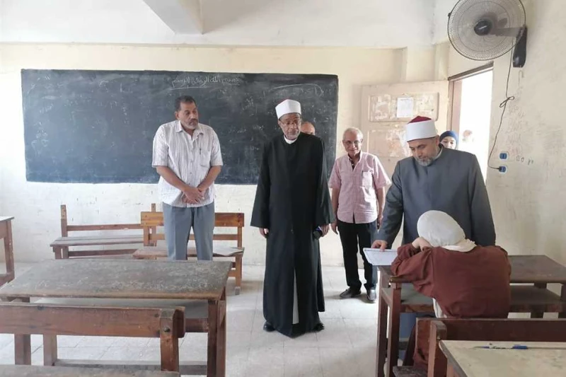 أزهر الشرقية: لا شكاوى من امتحانات الدور الثاني للشهادة الثانوية أدى طلاب الشهادة الثانوية الأزهرية، اليوم، امتحانات الدور الثاني في مواد اللغة