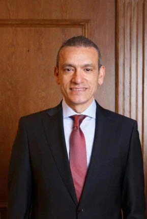 الطيار محمد عليان رئيسا لشركة مصر للطيران للخطوط الجويةأصدر المهندس يحيي زكريا، رئيس مجلس الإدارة والعضو المنتدب للشركة القابضة لمصر للطيران، قرارا بتكليف الطيار محمد عليان للقيام 