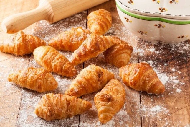 أسهل وأسرع أنواع المخبوزات.. طريقة عمل الكرواسون بالشوكولاتة في البيت منوعات الاسبوع شاهد المقال التالي من صحافة مصر عن أسهل وأسرع أنواع المخبوزات