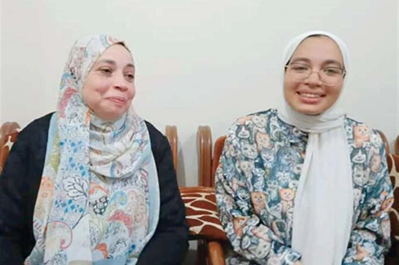 نتيجة أوائل الثانوية العامة 2024 بعد التعديل.. والد الأولى علمي علوم: لا تعليق على تراجع ترتيب بنتى ل الرابع أكد الدكتور رمضان عبدالونيس والد ندى ابنة قرية سمادون مركز اشمون في محا