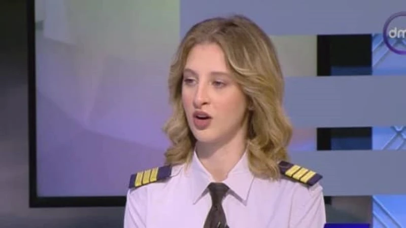 رسالة مؤثرة من ميرولا ماجد أول كابتن طيار من بنات أسيوط إلى والدتها المتوفيةميرولا ماجد , في لقاء مؤثر ضمن برنامج الإعلامي أحمد فايق ، استضافت الحلقة