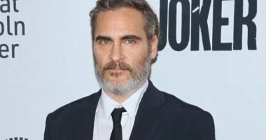 انسحاب خواكين فينيكس من فيلم عن المثليين ل هذا السبب تعرف على التالي انسحاب خواكين فينيكس من فيلم عن المثليين ل هذا السبب، كشف تقرير جديد نشر على