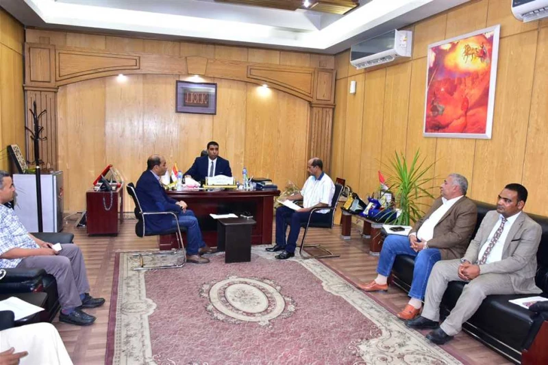 الأقصر تستعد لانطلاق وتفعيل المبادرة الرئاسية بداية جديدة لبناء الإنسان عقد الدكتور هشام أبوزيد نائب محافظ الأقصر، اليوم الاثنين، اجتماعا تنسيقيا