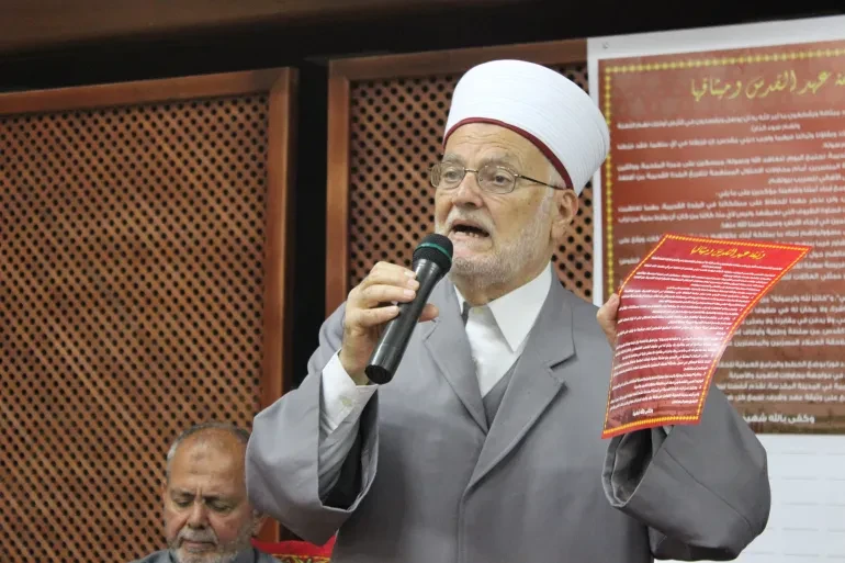 سبب اعتقال الشيخ عكرمة صبري خطيب المسجد الأقصى.. السبب الحقيقيسبب اعتقال الشيخ عكرمة صبري خطيب المسجد الأقصى يتساءل عنه كثيرون بعد أن أثار خبر