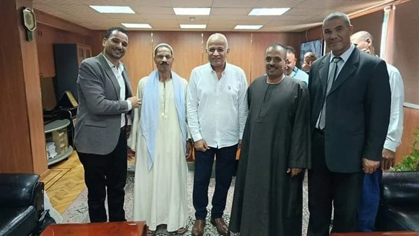 مياه البحيرة: ندعو المواطنين لتقديم الاقتراحات والإبلاغ عن أية مشكلات للعمل على حلها فوراالتقى المهندس محمد سعيد نشأت، رئيس مجلس الإدارة والعضو