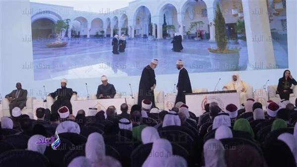 تمكين المرأة .. وزير الأوقاف السعودي: لدينا 1300 واعظة بجميع أنحاء المملكةقال الشيخ عبداللطيف بن عبدالعزيز آل الشيخ وزير الشئون الدينية والدعوة