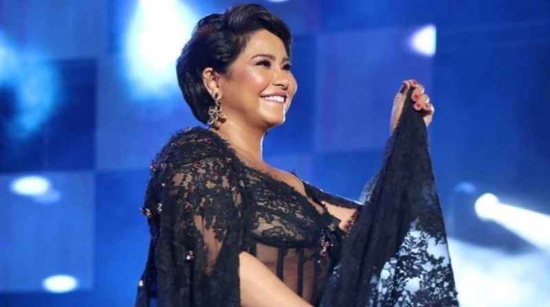 روتانا ترد على تصريحات شيرين لافاق عربية: لم تفسخ العقد ردت شركة روتانا على تصريحات الفنانة شيرين عبد الوهاب التي أدلت بها مؤخرا لافاق عربية، وأعلنت فيها انتهاء تعاقدها مع الشركة، 