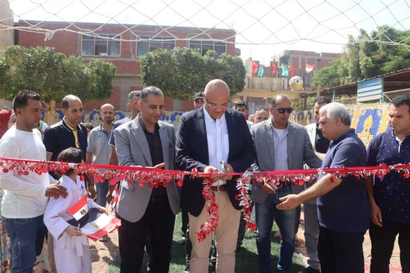 في العيد القومي ال156.. محافظ القليوبية يفتتح ويضع أساس 5 مشروعات ب191.3 مليون جنيه قام المهندس أيمن عطيه محافظ القليوبية، بإفتتاح ووضع حجر أساس 5