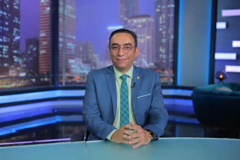 ما بين الغلق والحجب.. خبير يكشف مصير تطبيق تيك توك في مصر تداول رواد مواقع التواصل الاجتماعي، انباء عن غلق تطبيق تيك توك في مصر بدءا من كتوبر المقبل، وهو ما أثار جدلا كبيرا بين الم