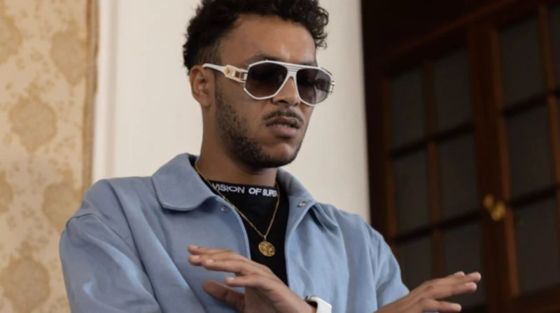 قبل انطلاقها.. الالاف يتوافدون على حفلة ويجز بالعلمين تشهد بوابات حفل مطرب الراب ويجز، المقام على خشبة مسرح أرينا، ضمن فاعليات الدورة الثانيه لمهرجان العلمين الجديدة، توافد عدد كبي