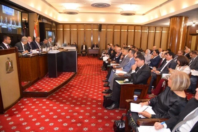 تشريعية البرلمان تستأنف اجتماعاتها لاستكمال مناقشة مشروع قانون الإجراءات الجنائيةتعقد لجنة الشئون الدستورية والتشريعية بمجلس النواب، برئاسة المستشار