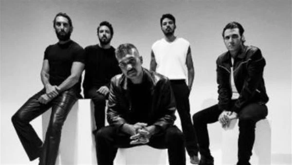 أبرز تفاصيل حفل كايروكي ضمن فعاليات مهرجان العلمين تعرف على التالي أبرز تفاصيل حفل كايروكي ضمن فعاليات مهرجان العلمين، أحيا فريق كايروكي حفلا غنائيا