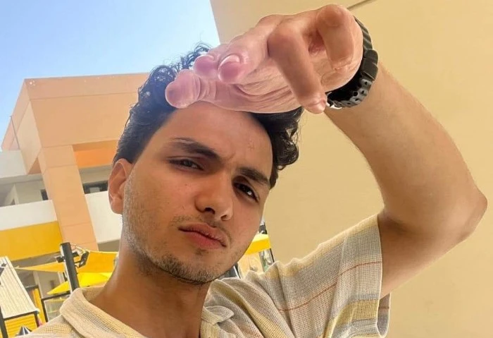 دفنوه وغطوه بالأسمنت، التفاصيل الكاملة لمقتل شاب على يد صديقه بالمرج لم يكن يعلم يوما أن نهايته ستكون على يد صديقه وأن الغدر سيأتي منه بعد أن عاشا معا فترة الطفولة والشباب كانا يمر