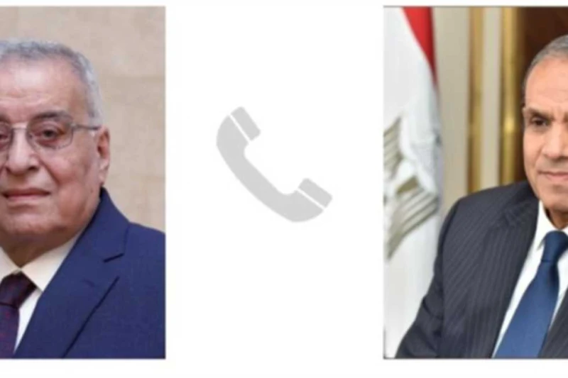 وزير الخارجية يعرب لنظيره اللبناني عن دعم مصر للبنان في مواجهة التهديدات المحيطة به أجرى الدكتور بدر عبدالعاطي وزير الخارجية والهجرة وشئون المصريين