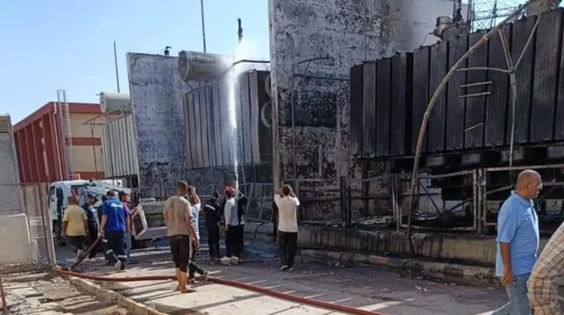 بالصور حريق هائل في محطة كهرباء إيتاي البارود وجهود مكثفة بالدفع ب15 سيارة إطفاءمحطة كهرباء إيتاي البارود تسعى قوات الحماية المدنية بمديرية أمن