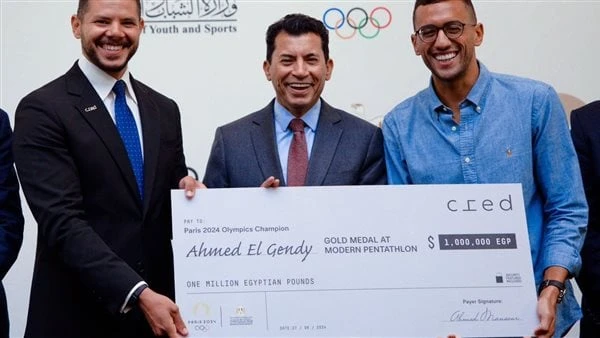 وزير الشباب: صناعة البطل ليست سهلة.. والمشاركات المجتمعية مهمةقال الدكتور أشرف صبحى وزير الشباب إن صناعة البطل ليست سهلة، والمشاركات المجتمعية تلعب