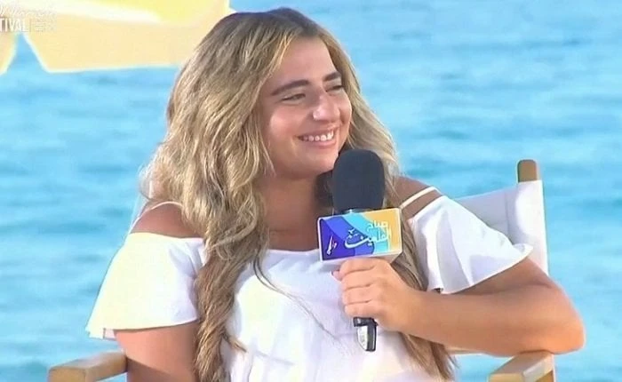 من العلمين الجديدة.. هنا ممدوح عبد العليم تستعيد ذكرياتها مع والدها (فيديو) تعرف على التالي من العلمين الجديدة.. هنا ممدوح عبد العليم تستعيد ذكرياتها