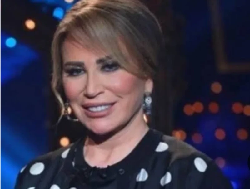 إيناس الدغيدي تعلن :سكنت مع جوزي ٩ سنوات قبل الزواجفي تصريح جديد مثير للجدل، كشفت المخرجة المصرية، إيناس الدغيدي، عن مفاجأة بشأن تجربتها لالمساكنة قبل الزواج.وقالت الدغيدي، خلال لق