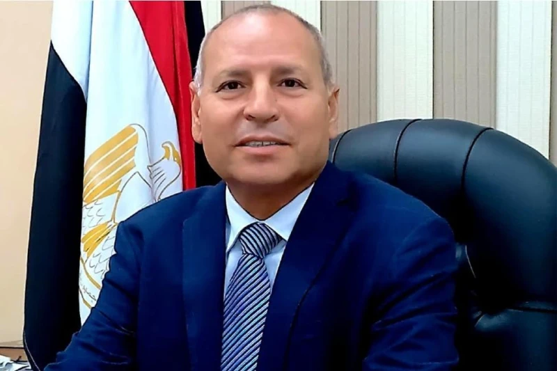 محافظ القاهرة يوجه بتقديم التيسيرات لمشروعات خدمات الاتصالات والإنترنت أكد الدكتور إبراهيم صابر، محافظ القاهرة، اليوم الثلاثاء، حرص المحافظة على