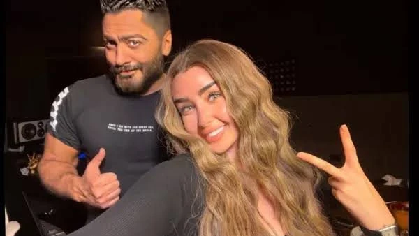 نجوم الفن: آخرهم خطوبة هنا الزاهد وتامر حسني.. كيف تؤثر الدعاية على نجاح الأعمال الفنية؟ نجوم الفن، آخرهم خطوبة هنا الزاهد وتامر حسني كيف تؤثر