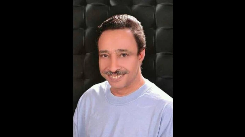 مجدي عبيد: خرجت من المستشفى دون علاج بسبب عدم الفهم أعلن الفنان مجدي عبيد الدالي، عودته إلى منزله بعد خروجه من العناية المركزة، دون إجراء جراحة تركيب دعامات القلب، وحجز بسببها عدة