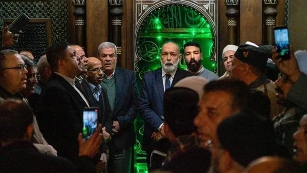 الرفاعية تعلن تجميد احتفالات الطريقة في 3 مراكز بعد واقعة منفلوطأصدرت مشيخة عموم الطريقة الرفاعية، قرارا إداريا بتجميد نشاط أبناء الطريقة في 3