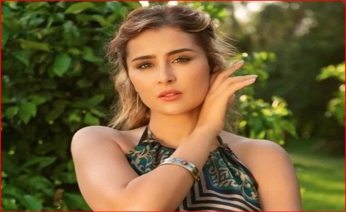 أحدث ظهور ل عائشة بن أحمد بإطلالة صيفية.. والجمهور سندريلا 2 تعرف على التالي أحدث ظهور ل عائشة بن أحمد بإطلالة صيفية.. والجمهور سندريلا 2، شاركت