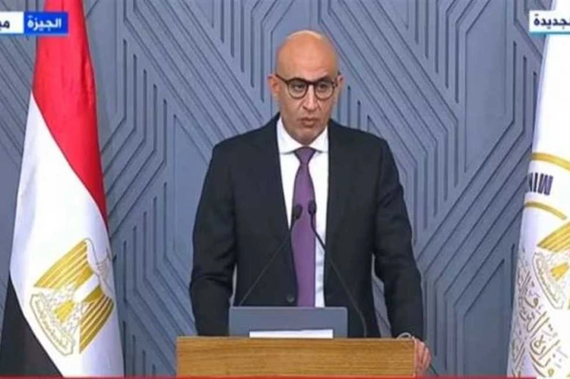 بعد اجتماع مجلس الوزراء.. آخر قرارت وزير التربية والتعليم بخصوص المعلمين المعينين وبالأجر يبحث الكثير من المعلمين والشباب الخريجين عن آخر قرارات وزير التربية والتعليم الجديد، محمد 