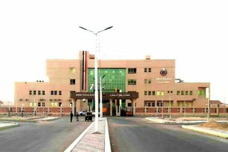 إصابة شخص إثر سقوطه من أعلى وسط سيناء أصيب شخص اليوم السبت، بإصابات متنوعة في حادث سقوط من أعلى في منطقة وسط سيناء، وتم نقله للمستشفى للعلاج. تلقت