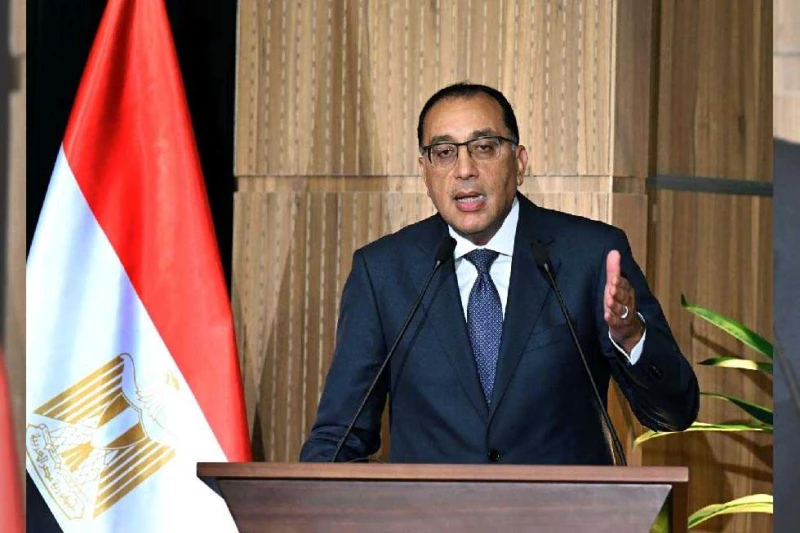 برئاسة مدبولي.. بدء اجتماع مجلس الوزراء بمدينة العلمين الجديدة بدأ اجتماع مجلس الوزراء برئاسة الدكتور مصطفى مدبولي، رئيس مجلس الوزراء، صباح اليوم، في