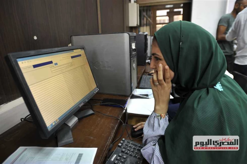 تنسيق الكليات 2024 المرحلة الثانية.. مؤشرات القبول بالجامعات والمعاهد للشعبة الأدبية تزايدت التساؤلات حول تنسيق كليات 2024 المرحلة الثانية أدبي، من